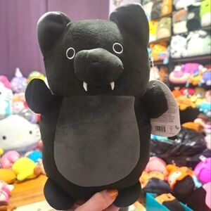 NWT Emily the Bat 🦇 Squishmallow 10" Hugmee